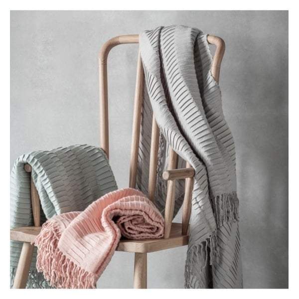 Kilburn & Scott Linear Pleat Throw Silver 1300x1800mm | Throws | app store dev @@ABC ///[option4] 十月五日 11:53 