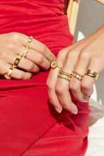 Load image into Gallery viewer, Canada
