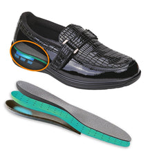 Load image into Gallery viewer, OrthoFeet Chelsea Croc - Black | Footwear | app store dev @@ABC ///[option4] 十月五日 11:53 
