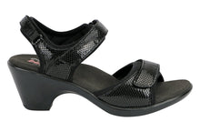 Load image into Gallery viewer, OrthoFeet Camille - Black 2&quot; Heel Sandals | Footwear | app store dev @@ABC ///[option4] 十月五日 11:53 
