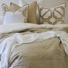 Load image into Gallery viewer, Theo and Joe Bondi Sand Cover | Accessories | app store dev @@ABC ///[option4] 十月五日 11:53 
