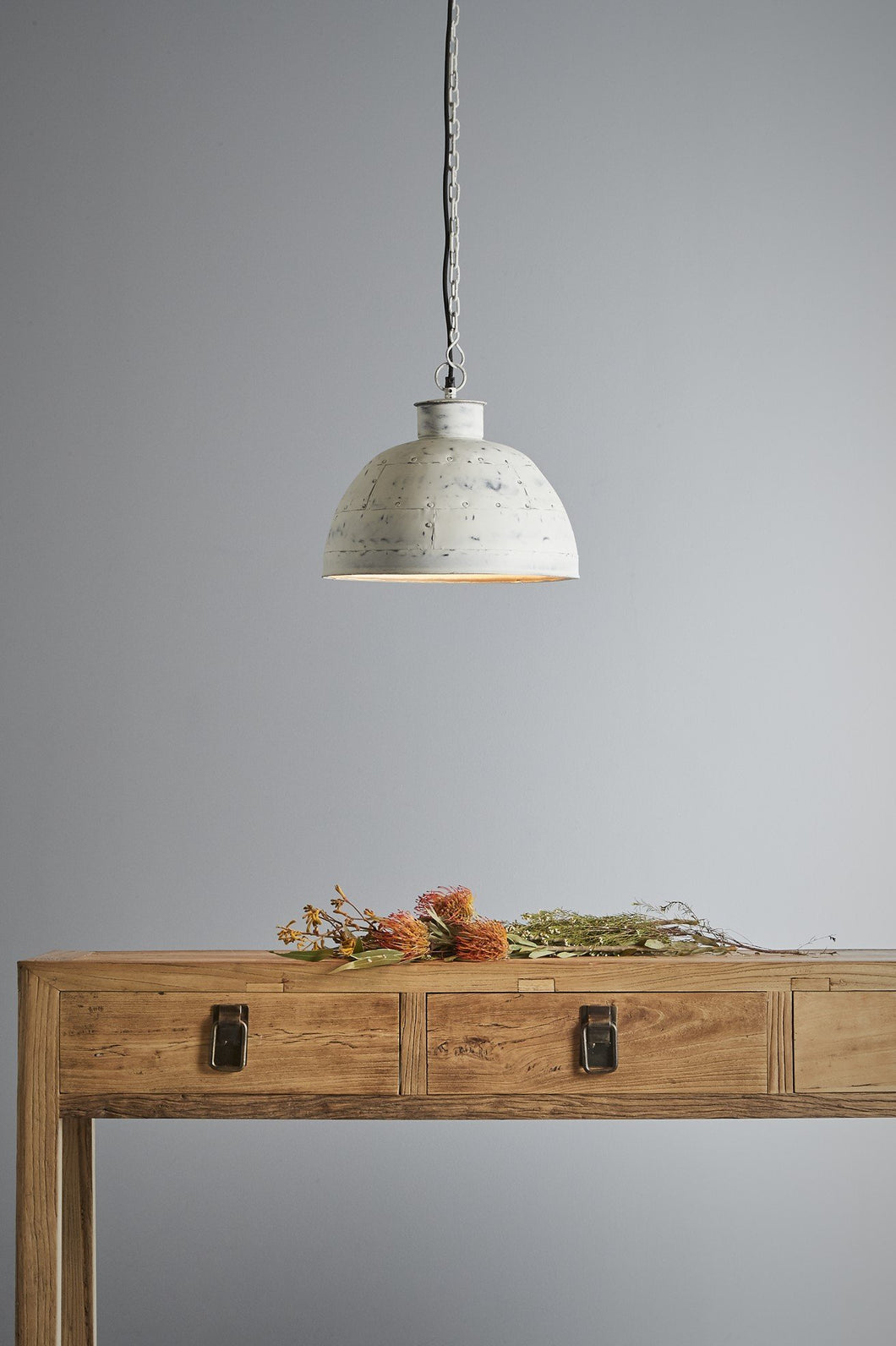 Zaffero Granada Small - Vintage White - Iron Riveted Dome Pendant Light | Lighting | app store dev @@ABC ///[option4] 十月五日 11:53 