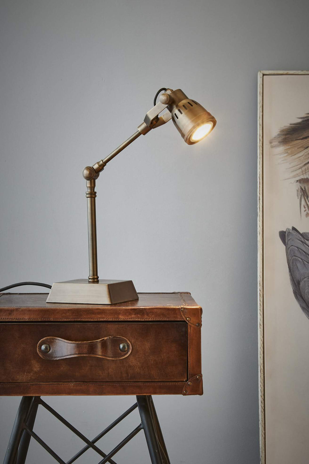 Zaffero Hanover - Antique Brass - Solid Brass Adjustable Table Lamp | Lighting | app store dev @@ABC ///[option4] 十月五日 11:53 