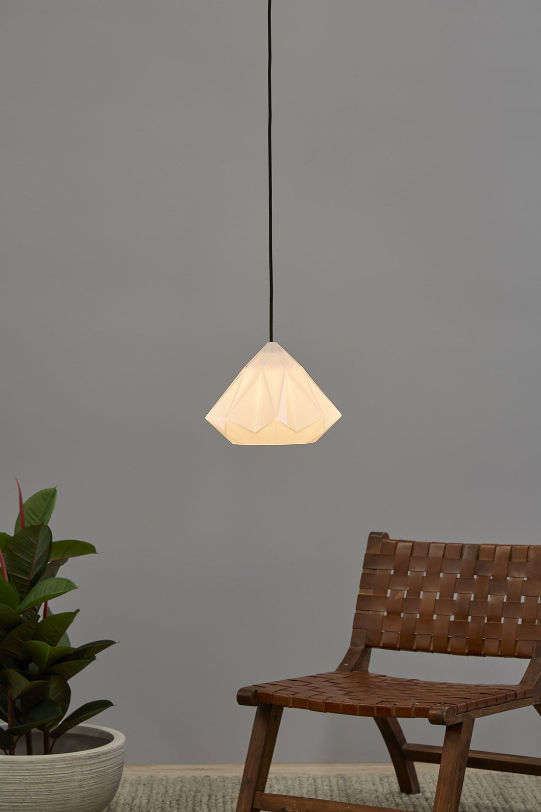 Zaffero Graff Droplet Pendant Light - Opal White | Lighting | app store dev @@ABC ///[option4] 十月五日 11:53 