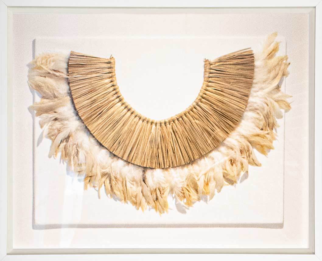 Bandhini Homewear Design Feather and Sticks on White Linen Artwork 85 x 67 cm | Accessories | app store dev @@ABC ///[option4] 十月五日 11:53 