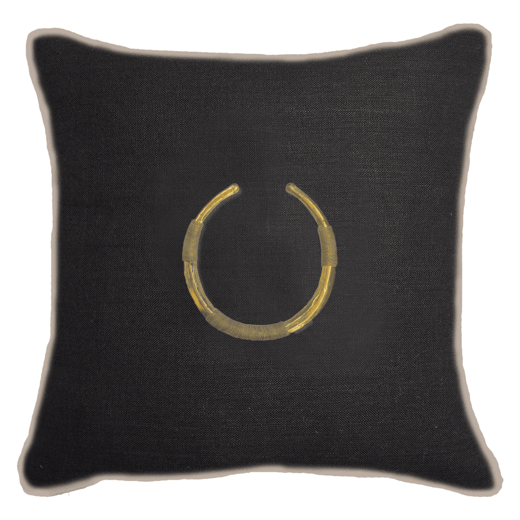 Bandhini Homewear Design Amulet Delhi Black Lounge Cushion 55x55cm | Accessories | app store dev @@ABC Black/22 x 22//[option4] 十月五日 11:53 