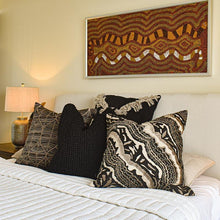 Load image into Gallery viewer, Bandhini Homewear Design Brahmin Moth Black Lounge Cushion | Accessories | app store dev @@ABC ///[option4] 十月五日 11:53 
