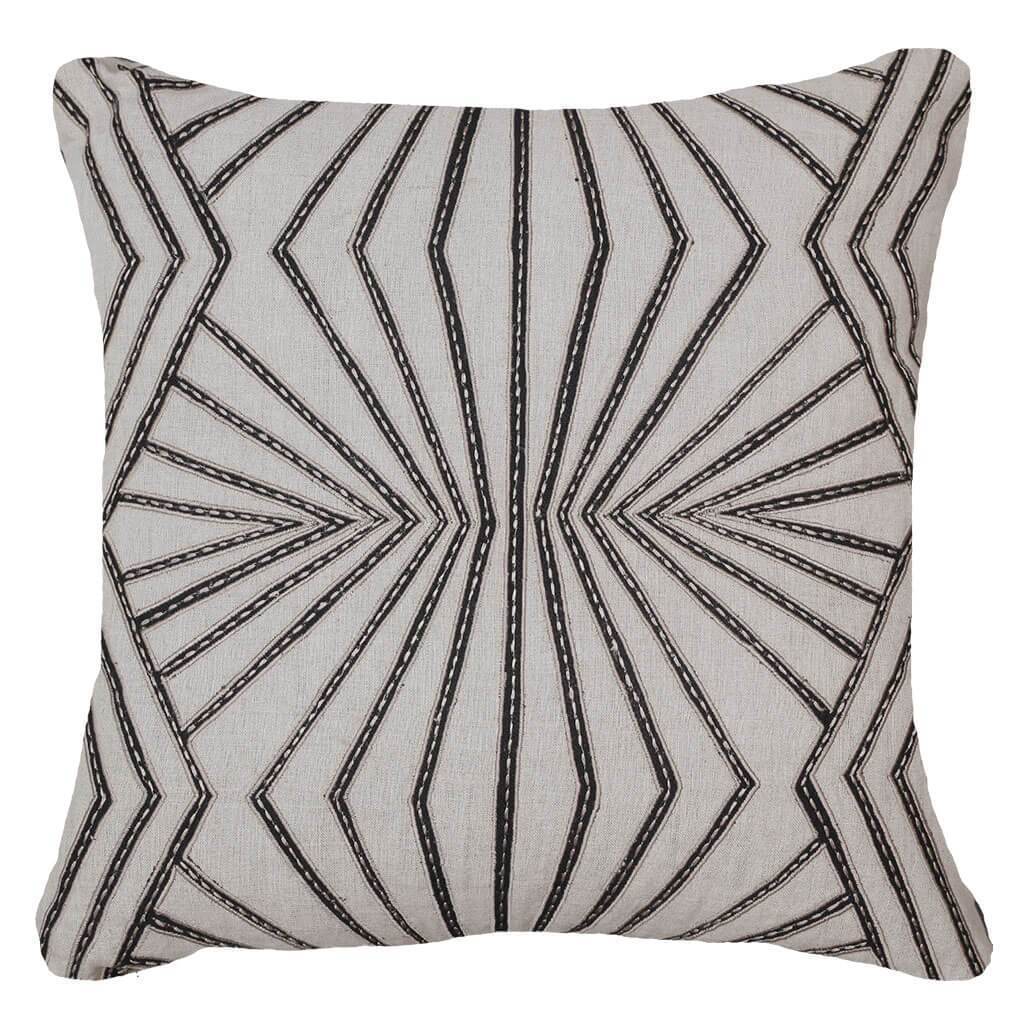 Bandhini Homewear Design Fan Black Lounge Cushion 55 x 55 cm | Accessories | app store dev @@ABC ///[option4] 十月五日 11:53 