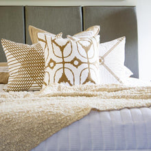 Load image into Gallery viewer, Bandhini Homewear Design Inner Ikat Diamond White Lounge Cushion 55 x 55 cm | Accessories | app store dev @@ABC ///[option4] 十月五日 11:53 
