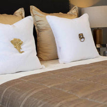 Load image into Gallery viewer, Bandhini Homewear Design Lion Head White Linen Lounge Cushion 55 x 55cm | Accessories | app store dev @@ABC ///[option4] 十月五日 11:53 
