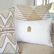 Load image into Gallery viewer, Bandhini Homewear Design Amulet Cairo White Lumber Cushion 35 x 53 cm | Accessories | app store dev @@ABC ///[option4] 十月五日 11:53 
