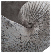 Load image into Gallery viewer, Home &amp; Giftware Cement Shell Planter | Accessories | app store dev @@ABC ///[option4] 十月五日 11:53 
