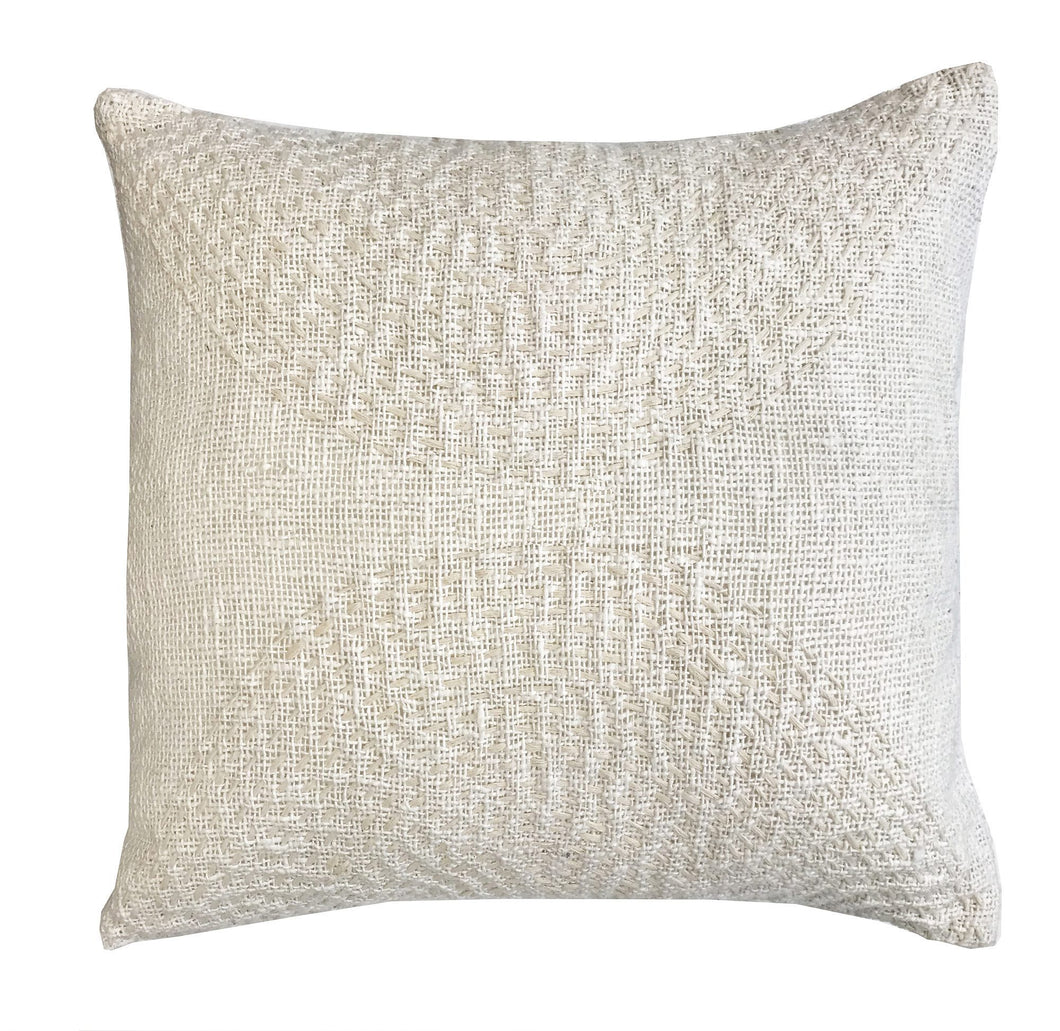 MRD Home Giro Cushion Ecru | Accessories | app store dev @@ABC ///[option4] 十月五日 11:53 