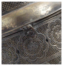 Load image into Gallery viewer, Home &amp; Giftware Aladdin Metal Filigree Candle Lantern Large | Accessories | app store dev @@ABC ///[option4] 十月五日 11:53 

