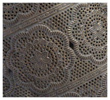 Load image into Gallery viewer, Home &amp; Giftware Aladdin Metal Filigree Candle Lantern Small | Accessories | app store dev @@ABC ///[option4] 十月五日 11:53 
