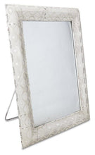 Load image into Gallery viewer, Home &amp; Giftware Filigree Metal Rectangular Wall Mirror - Antique White | Living | app store dev @@ABC ///[option4] 十月五日 11:53 
